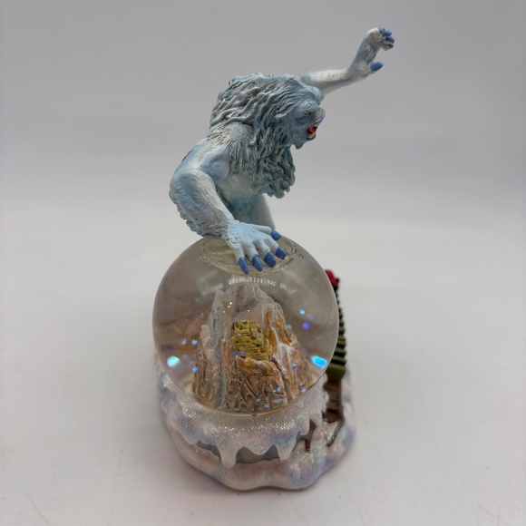 Disney Parks Expedition Everest Yeti Train Mini Water Snow Globe - Picture 2 of 12